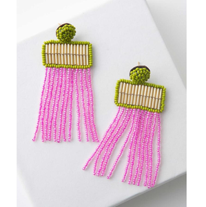 Pendientes de cuentas de semillas hechos a mano para mujer, pendientes colgantes únicos y coloridos con bordado de cuentas de semillas - Product Image 1