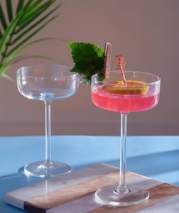 Tumbler à cocktail élégant Bougie Signature |   Verres en verre soufflé à la main de luxe pour la mixologie haut de gamme Verre à cocktail innovant - Product Image 3