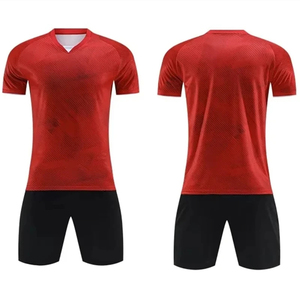 Maillots de football adultes personnalisés professionnels Football Sport à séchage rapide respirant léger col rond 100% Polyester T-Shirt - Product Image 3