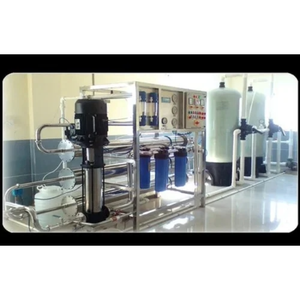 Planta de tratamiento de agua RO industrial Sistema de filtración de ósmosis inversa de alto rendimiento para procesos y agua potable - Product Image 2