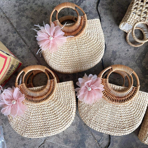 Bolsos Premium de ratán y jacinto de agua: exquisitas artesanías vietnamitas a los mejores precios - Product Image 1