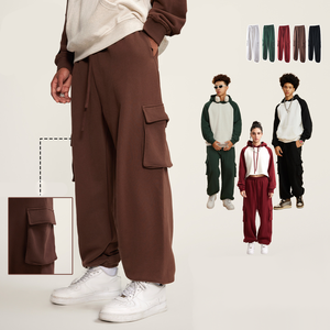 Conjunto de Sudadera con Capucha y Pantalones Deportivos Cortos de Doble Capa Gruesos Personalizados de Alta Calidad para Hombre y Mujer - Product Image 4