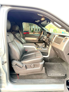 Occasion 2012 Ford Raptor Spécifications GCC 135 000 km 499 ch 5 places 8 cylindres Conduite à gauche Essence Transmission automatique - Product Image 6