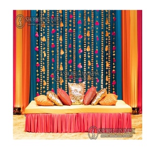 Banco de Madera Marroquí para la Noche de Sangeet, Shobha Jain Impex, Hecho en Delhi, India - Product Image 2