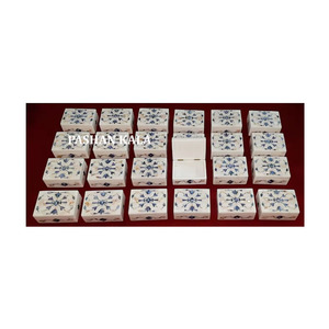 Boîte à bijoux incrustée de nacre bleue en marbre blanc Forme rectangulaire Conception de fleurs faites à la main Cadeau utilisé à des fins commerciales - Product Image 1