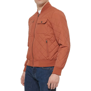 Chaqueta de bombardero cortavientos bordada personalizada de alta calidad para hombre estilo de calle de invierno con parches de chenilla de diseño personalizado - Product Image 6