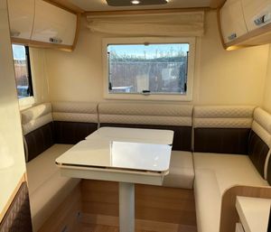 Camioneta 4x4 de lujo Camper Travel Autocaravana para acampar al aire libre/Nueva caravana RV Camper Autocaravana Todoterreno Vehículo recreativo Caravana - Product Image 6