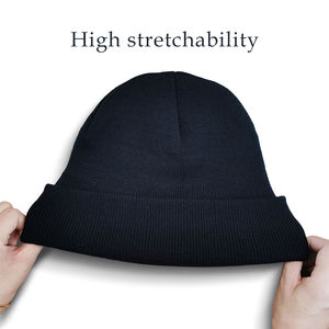 Bonnets d'hiver unisexes et chauds Bonnet brodé en tricot côtelé imprimé sportif Fil acrylique recyclé de haute qualité - Product Image 2