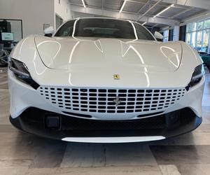 ตัวเลือกคุ้มค่าที่สุดปี 2025 เฟอร์รารี โรมา สไปเดอร์ - Product Image 1