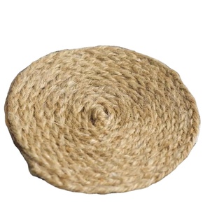 Nouveautés Dessous de verre en jute Haute qualité de vente à la main Dessous de verre en jute élégant pour la maison, hôtel, dessus de table, utilisation de décor en gros - Product Image 1
