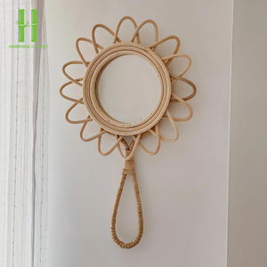 Meilleur vendeur Miroir mural encadrée en rotin et en bambou Design moderne Chambre à coucher Meubles pour enfants Écologique Durable Fabriqué au Vietnam - Product Image 3