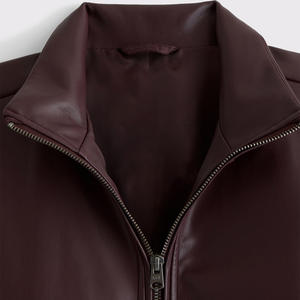 Chaqueta de bombardero de cuero hecha a mano con bordado personalizado Costuras duraderas y puños acanalados para ropa de calle y estilo informal - Product Image 4