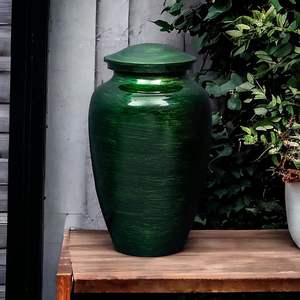 Exportateur en vrac Fourniture Meilleure vente 100% Aluminium Souvenir Adultes Classica Urnes de crémation pour les acheteurs authentiques - Product Image 4