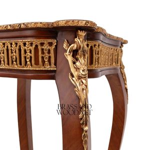Mesa Auxiliar Cuadrada de Lujo con Incrustaciones Florales y Delicado Faldón de Latón Dorado para Decoración Clásica de Esquinas del Hogar - Product Image 5