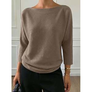 เสื้อสเวตเตอร์ถักลำลองสำหรับผู้หญิง คอวี แขนทรงปีกค้างคาว - Product Image 3