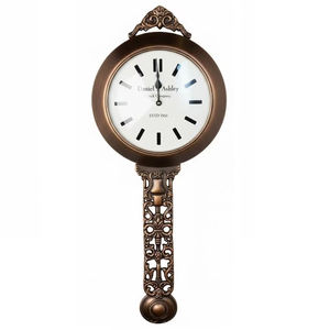 Horloge murale à pendule en bronze vintage Daniel Ashley Style antique Horloge décorative en métal à suspendre pour salon Décoration de maison de luxe - Product Image 1