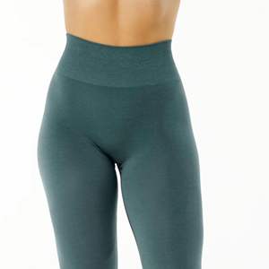 Mallas fruncidas transpirables de cintura alta para mujer con ajuste cónico para entrenamiento de verano y ropa deportiva - Product Image 4