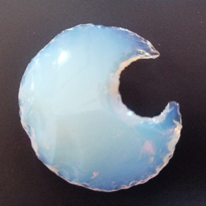 En vrac En Gros Opalite Croissant De Lune Meilleure qualité Cristal Naturel Pierre Précieuse Sculpture Opalite lune pour la fabrication de Bijoux - Product Image 3
