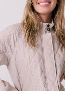 Chaqueta de palangre acolchada con diamantes para mujer, chaqueta de lujo con cuello acanalado y bolsillos con solapa, chaqueta de abrigo con logotipo personalizado - Product Image 4