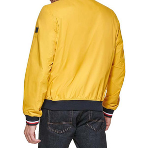 Top Tendencias Color amarillo OEM Logotipo personalizado Manga larga Béisbol Bomber Varsity Ropa de hombre Chaqueta de béisbol universitaria para hombres 2025 - Product Image 3