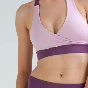 Entrenamiento de las mujeres 2 piezas Fitness Gym Set en color sólido 100% Material de alta calidad hecho mujeres Yoga Set Spandex Material OEM - Product Image 5