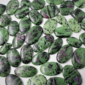 พลอยทับทิมธรรมชาติ zoisite อัญมณีหลวมอัญมณีรูปร่างผสม - Product Image 4