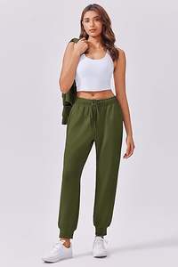 Ensemble de survêtement décontracté pour femme, haut et bas assortis, couture durable, texture lisse, respirant, séchage rapide, facile à laver, extensible - Product Image 5