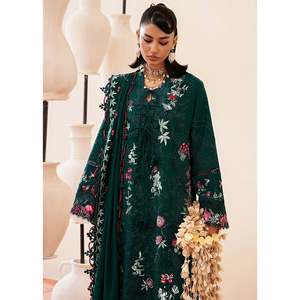 Ensemble de tenue brodée en mousseline de soie SUFFUSE 3 pièces BIC-4733 avec dupatta et pantalon brodés en organza - Product Image 5