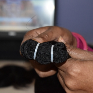 ผมต่อแบบมนุษย์ม้วนเป็นมัดธรรมชาติสำหรับผู้หญิงผมชาวอินเดียสองชั้นเครื่องสำหรับต่อแบบ100% - Product Image 1