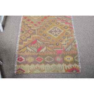 พรมวิ่งสไตล์ตุรกี ขนาด 2x5.5 ฟุต สีน้ำตาลแดงลายดอกไม้ ทำจากขนสัตว์ - Product Image 5