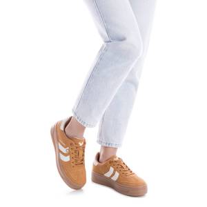 Sneakers con plateau da donna XTI - Moderne e chic - Disponibili in più colori - Product Image 2