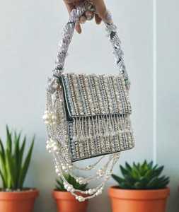 Bolso de mano elegante con cuentas de piedra, hecho a mano, para fiesta, bolso de noche premium para mujer, estilo indio - Product Image 2