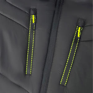 Veste matelassée noire de haute qualité personnalisée North, garde au chaud, veste matelassée North pour hommes, vestes matelassées d'hiver - Product Image 3