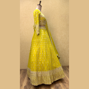Meilleures ventes Lehenga jaune citron de style Bollywood en Georgette douce avec Zari chatoyant et Hand Touch India au prix de gros - Product Image 5