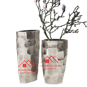 Vaisselle Vase à Fleurs Hôtel Ware Usage Aluminium Coulé Personnalisé Meilleur Vendeur Ensemble de 3 Abstrait Vase à Fleurs Hallow Qualité Supérieure - Product Image 2