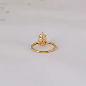Anillo de compromiso de lujo chapado en oro de 14 quilates, corte de pera, Diamante cultivado en laboratorio, Media eternidad, corte redondo, Diamante lateral, regalo sorpresa para niñas - Product Image 4