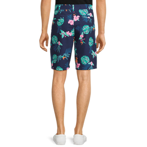 Estos pantalones cortos de golf para hombre ofrecen suavidad, flexibilidad y flujo de aire, ideales para atletas que buscan comodidad durante largos períodos al aire libre. - Product Image 2