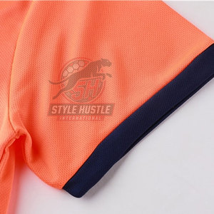 Camiseta de Fútbol Transpirable y Ligera de Talla Personalizada, de Alta Calidad, la Más Vendida, Precio al por Mayor, Hecha en Pakistán - Product Image 4