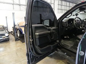 PRE-OWNED DE NETTOYAGE AUTO F o r d Shelby F-150 Super Crew 4x4 Disponible pour la livraison - Product Image 3