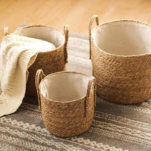 Cesta de almacenamiento de jacinto de agua de lujo de Vietnam elegante, ecológica y versátil para las necesidades de organización y almacenamiento del hogar - Product Image 1