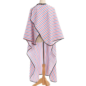 Fábrica personalizada impermeable poliéster peluquero salón negro peluquería corte de pelo capa de pelo para Spa peluquería peluquero capa de pelo - Product Image 2