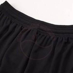 ชุดเสื้อฟุตบอลสำหรับผู้ชายชุดยูนิฟอร์มฟุตบอลสีพิมพ์ซับลิเมชันงาน OEM - Product Image 6