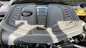 Jeep Wagoneer L 4X4 2024, 3,0 L bi-turbo, transmission intégrale, essence, 8 vitesses, 420 ch, 8 places, SUV/crossover - Product Image 6