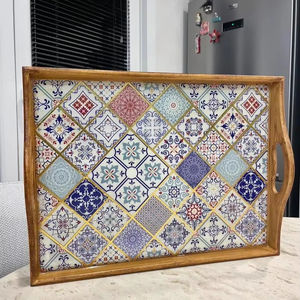 Plateau de service en bois de luxe fabriqué à la main avec Meena à prix raisonnable - Product Image 1