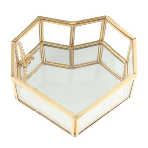 Elegante Joyero Moderno de Metal y Vidrio con Forma de Corazón, Adorno Dorado, Hecho a Mano, para Bodas, Decoración del Hogar, Regalo - Product Image 1