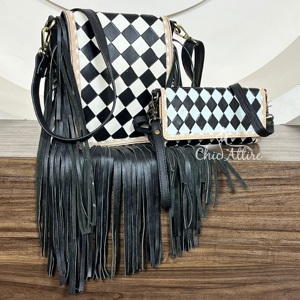 Sac à main et portefeuille à bandoulière assortis en 2 pièces pour femmes, style vintage, design à carreaux, tendance, franges - Product Image 1