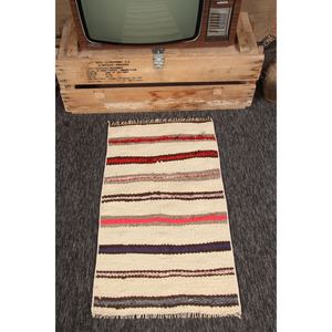 พรมตุรกีขนาดเล็ก 1.8x3.2 ฟุต พรมวินเทจ พรมลายทางสีเบจ KLM - Product Image 1