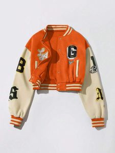 Vente en gros Veste bombardier universitaire rouge pour femmes Vestes d'automne de baseball à la mode Manteaux respirants avec haut court patchwork personnalisés OEM - Product Image 4