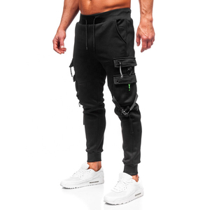 Jeans stylisé en denim pour hommes avec poches cargo respirantes et à séchage rapide pour le confort - Product Image 2