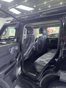 SUV Compacto 2025 Usado, 2.0T Turbo/Aspirado Naturalmente, Caja de Cambios Automática, Asientos de Cuero, Gasolina, Tracción Delantera - Product Image 6